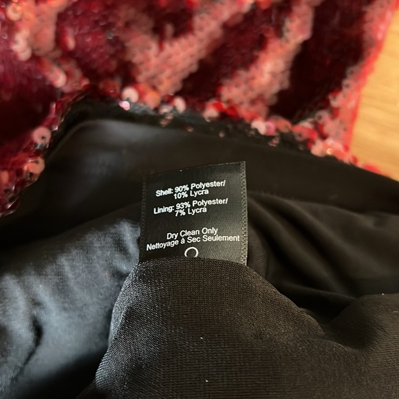 Dress the Population Tabitha Sequin Mini Dress Red - Picture 8 of 9